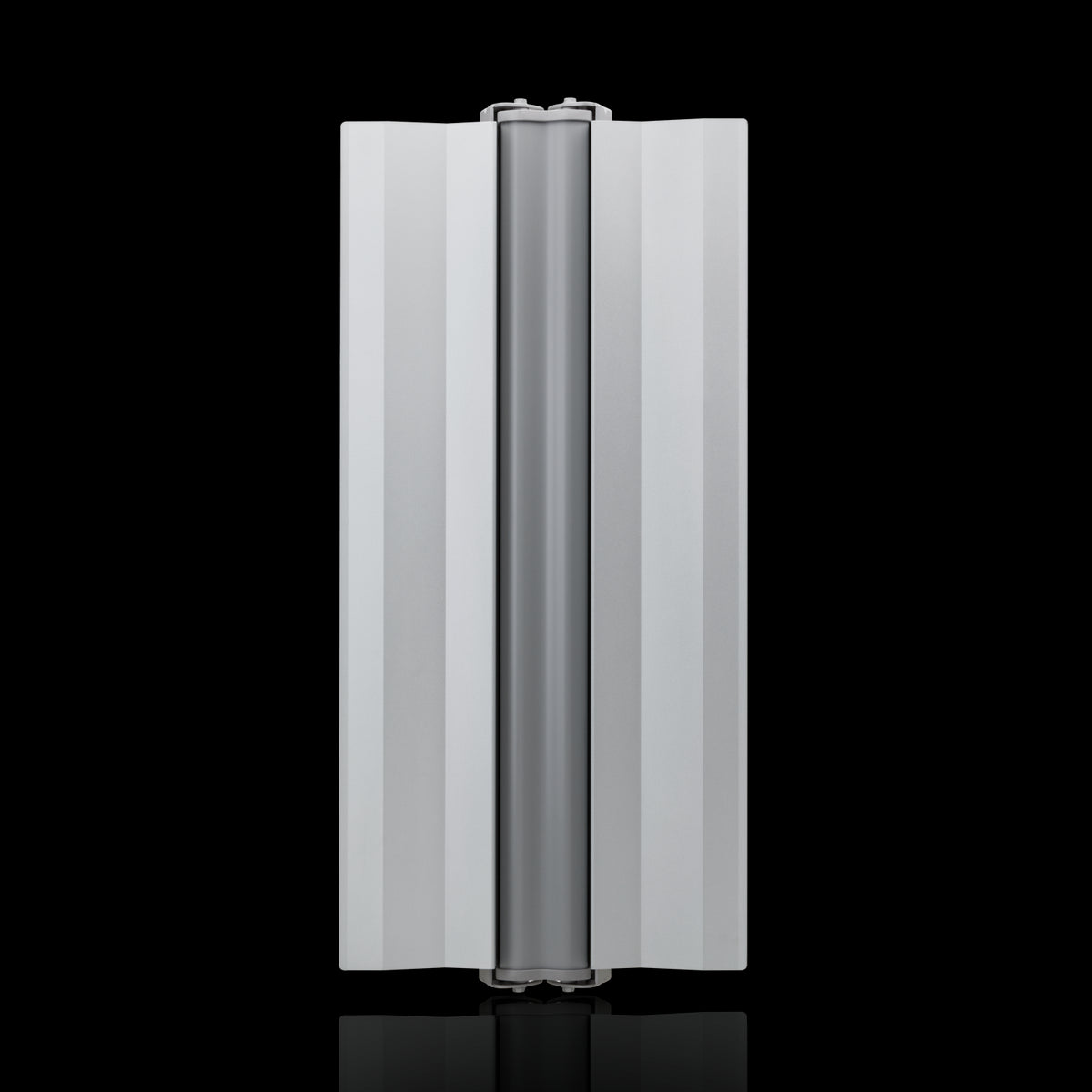 Ubiquiti UISP airMAX 5 GHz Titanium Variable Sector | AM-V5G-Ti